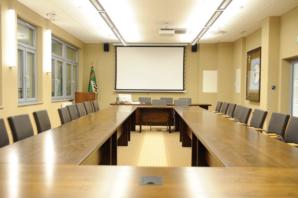 _DSC5304 sala konferencyjna